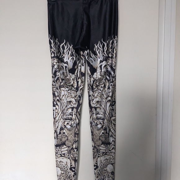 Lovely Salley Leggings size small made in Italy - Picture 2 of 4